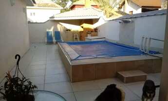 Imagem 3: Excelente imóvel em Aldeia Da Serra. Piscina aquecida. Aquecimento Solar e Elétrico