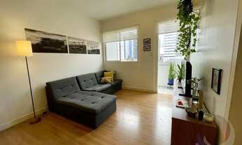 Imagem 3: Apartamento para venda tem 75 metros quadrados com 3 quartos em Campinas - São José - SC