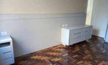 Imagem 2: Apartamento para aluguel possui 115 metros quadrados com 2 quartos em Petrópolis - Porto A