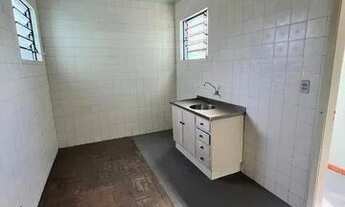 Imagem 5: BENTOALVES.com.br aluga apto c/ 02 dorm., peças amplas, no Centro - Caxias do Sul - RS