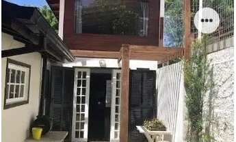 Imagem 3: Loft decorado e completo na Armação do Pantano do Sul