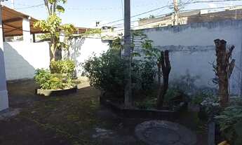 Imagem 5: Casa comercial localizada próximo ao pólo gastronômico da Praça Salinópolis