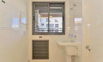 Imagem 6: Apartamento com 2 dormitórios à venda com 144m² por R$ 990.000,00 no bairro Água Verde - C