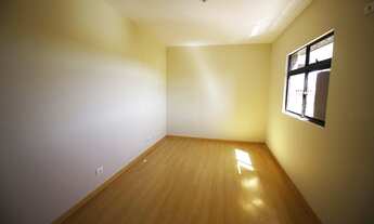 Imagem 6: Venda de amplo apartamento em São José dos Pinhais - Centro