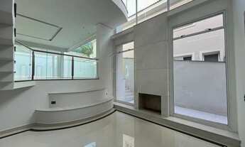 Imagem 3: Casa para venda ou locação, com 4 suítes no Condomínio Villa Solaia