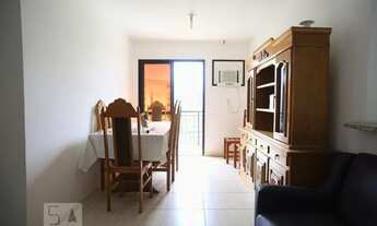 Imagem 2: Apartamento para Aluguel - São Cristóvão, 2 Quartos, 73 m2