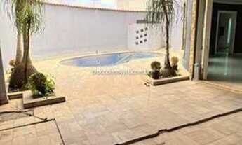 Imagem 6: Casa Padrão para à venda com 3 quartos 2 salas 239 m2 no bairro Jardim Quaresmeira II, Suz