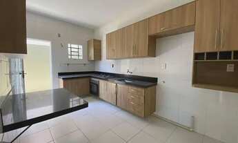 Imagem 4: Casa para venda possui 225 metros quadrados com 4 quartos em Campestre - Teresina - PI