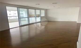 Imagem 2: Apartamento para venda tem 188 metros quadrados com 3 quartos em Itaim Bibi - São Paulo