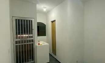 Imagem: Alugo kitnet P/ solteiros - R$ 500,00