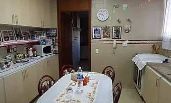 Imagem 4: Cód.: 6258 - Apartamento de 170m², com planejados, 03 dormitórios sendo 01 suíte, 02 vagas