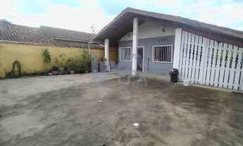 Imagem: Casa em Itanhaém, no Campos Elíseos