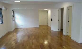 Imagem 3: Apartamento para aluguel possui 220 metros quadrados com 3 quartos