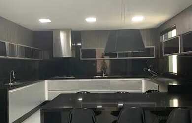 Imagem 2: Casa p/ Venda ou Locação c/ 5 suítes na Praia de Intermares