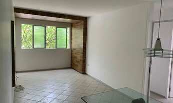 Imagem 2: Alugo apartamento, com 72m², 3 qtos, sendo 1 suíte, no Rosarinho, Recife