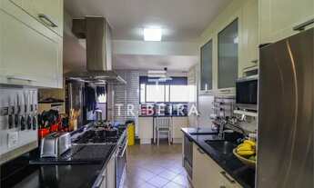 Imagem 6: Imóvel duplex de 302m², com 4 dormitórios (sendo 4 suítes)