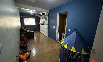 Imagem 2: Casa no bairro Hípica 5 dormitórios, 2 banheiros - FINANCIÁVEL