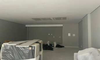 Imagem 3: SALA COMERCIAL TÉRREA COM 91M2, VAGA DE GARAGEM PRIVATIVA PRÓXIMA AV BRASIL PROX. MAR VEJA