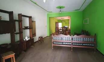 Imagem 2: Casa em lote inteiro de 340ms2 à 50 metros da Av. Minas Gerais