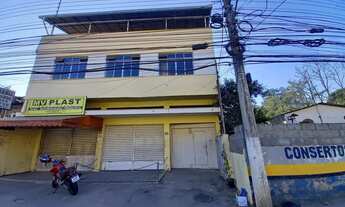 Imagem 3: Alugo excelente quitinete, com cozinha separa, área de serviço e varanda, em Nova Friburgo