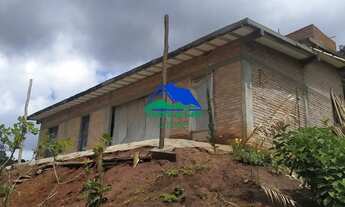 Imagem: Casa à venda no bairro Pocinho em Aiuruoca