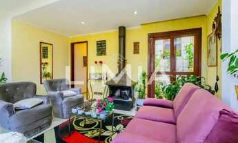 Imagem 2: Casa em PORTO ALEGRE - RS