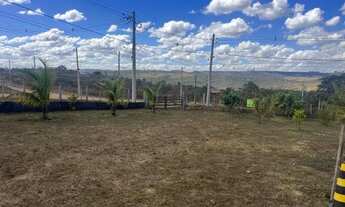 Imagem 2: ? Chácara Completa - 2 Lotes (2.200 m²) - Porteira Fechada em Corumbá/GO! ?