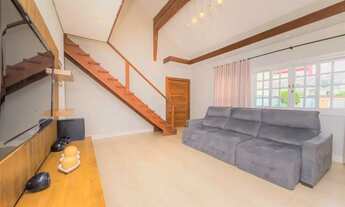 Imagem 4: Oportunidade Exclusiva no Atuba: Amplo Terreno com Casa Semimobiliado com Potencial Ilimit