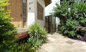 Imagem 2: CAXIAS DO SUL - Casa Padrão - SANTA CATARINA