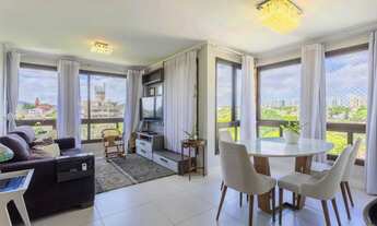 Imagem 4: Apartamento à Venda com 2 Dormitórios (1 Suíte) e 2 Vagas Cobertas - Vila Ipiranga, Porto