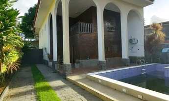 Imagem 2: Casa para Venda em Recife, Bongi, 5 dormitórios, 1 suíte, 3 banheiros, 5 vagas