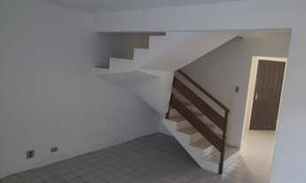 Imagem 7: Excelente Sobrado no Baln. Costa Azul à uma quadra do Mar!