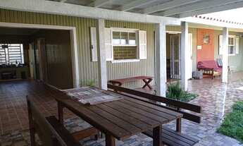 Imagem 6: Casa de Praia aceita carro