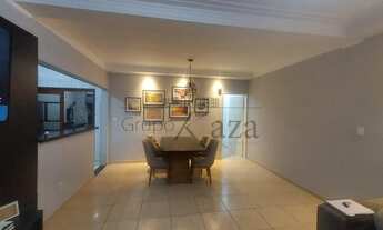 Imagem 4: Casa - Bosque dos Ipês - 3 Dormitórios - 175m²