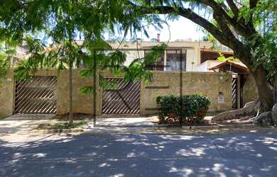 Imagem 2: Casa Comercial com 7 salas para venda ou locação no Jd das Paineiras Campinas