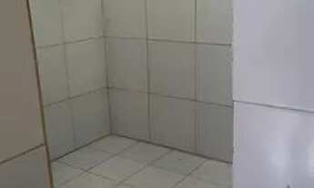 Imagem 2: Alugo casa 2/4 390,00
