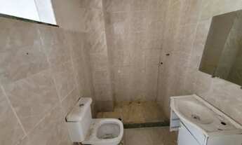 Imagem 3: Bento Ribeiro (Estrada Henrique de Melo) Casa Sala 2Qts Coz Bh Qt