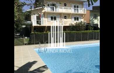 Imagem 2: Casa para venda com 500 metros quadrados com 4 quartos