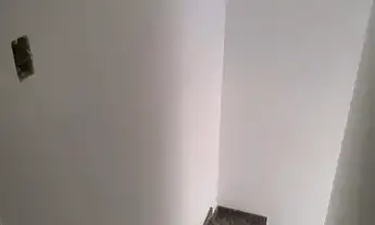 Imagem 4: Sobrado novo, com fino acabamento, 01 (uma) vaga de garagem, bem localizado, doc 100%, opo