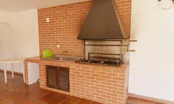 Imagem 7: Chácara para venda possui 210 metros quadrados com 4 quartos