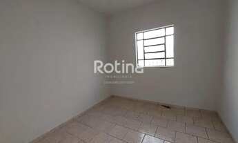 Imagem 6: Casa para alugar, 3 quartos, 1 suíte, 1 vaga, Santa Mônica - Uberlândia/MG - R$ 1.350,00