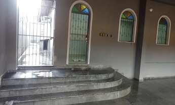 Imagem 4: Casa para fins comercial e residencial com 3 quartos sendo 1 suíte, ótima localização no A