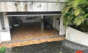 Imagem 4: Sobrado 300m, 3 quartos, 1 suíte master com banheira, closet, salas grandes, 4 vagas de ga