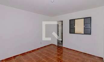 Imagem: Casa para Aluguel - Parque Bristol, 1 Quarto