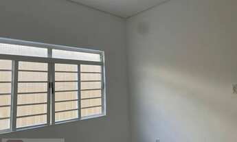 Imagem 6: Casa para Locação em Taubaté, Centro, 5 dormitórios, 3 suítes, 4 banheiros, 2 vagas