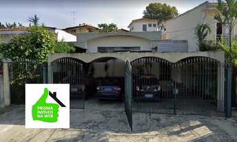 Imagem 2: Belíssima Casa térrea de 3 aconchegantes Dormitórios + Suíte + 4 Vagas de Garagem, Alto da