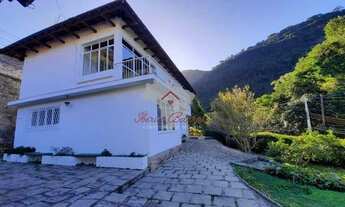 Imagem: Casa com 05 quartos à venda, 200 m²