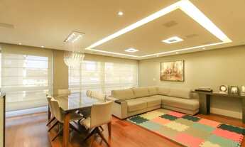 Imagem 2: Apartamento para venda possui 132 metros quadrados com 3 quartos em Menino Deus - Porto Al