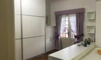 Imagem 7: Casa de condomínio para venda tem 1200 metros quadrados com 4 quartos