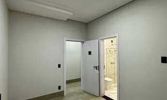 Imagem 3: Casa com piscina